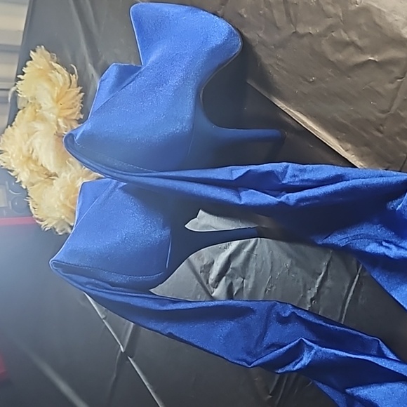 #heelswithleggings #pants#heels electric blue 💙 size 9 - Picture 5 of 8